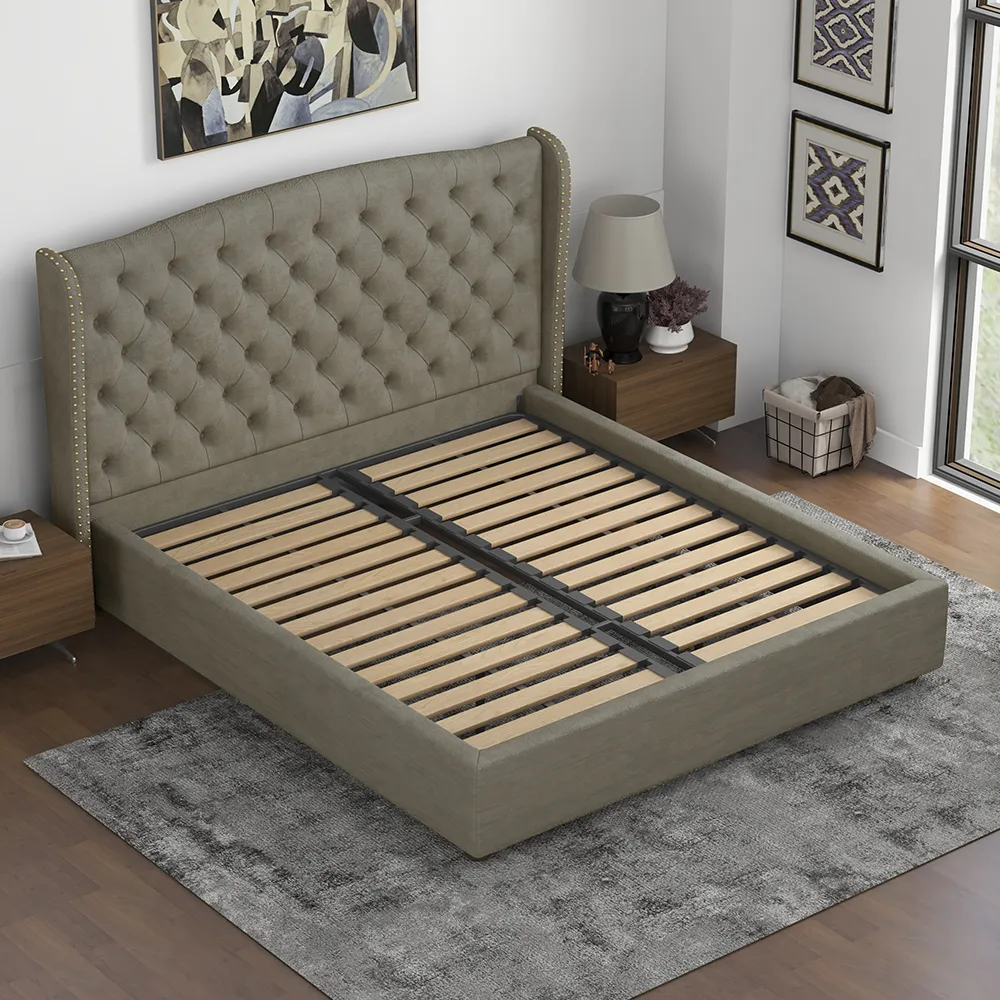 Chesterfield Tufted Upholstered Bed